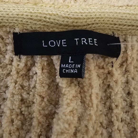 Oversized short button up Cardigan - Picture 4 of 9